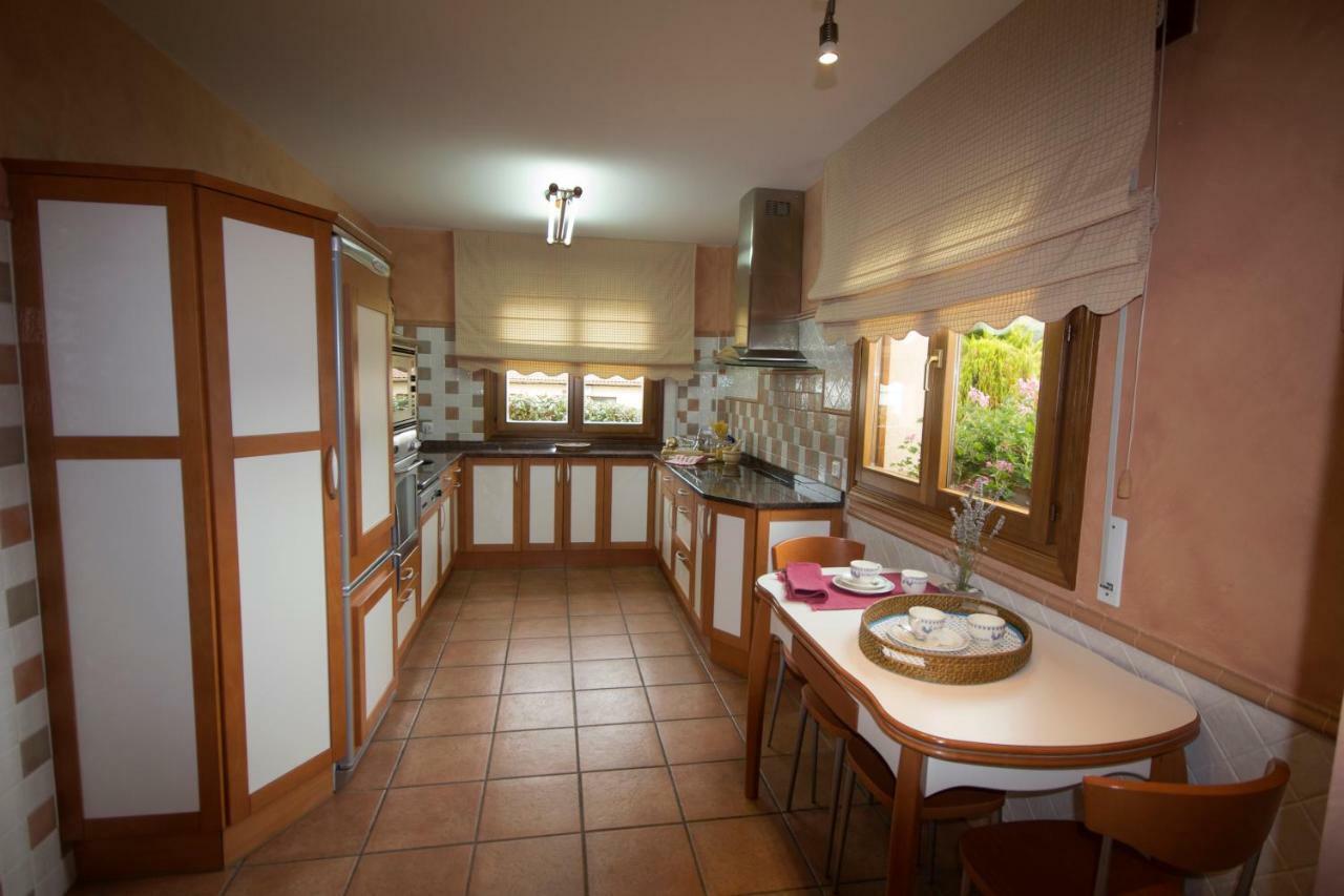 El Chalet Del Golf Urturi Extérieur photo